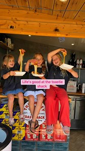 Life at the toastie shack 🥰 open til 5 | The Cheesy Toast Shack