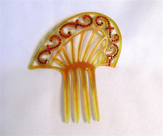 Antique Apple Juice Celluloid & Rhinestone Hair Comb on Etsy With APURPLEPALM - Etsy