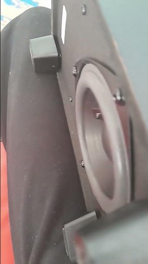 Logitech z313 bass test