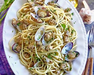 Spaghetti alle vongole (Cremosi): Ricetta e Consigli passo passo