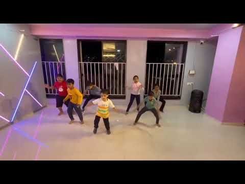 Children's dance "dhol baaje song" please watch full video