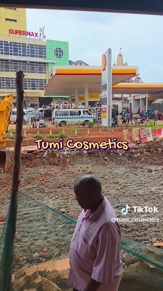 Location on Ben Kiwanuka St.