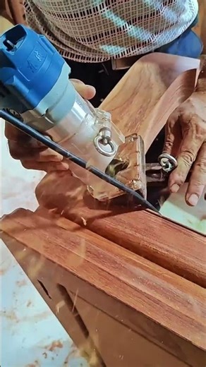 Automatic wood carving process #woodworking #machine