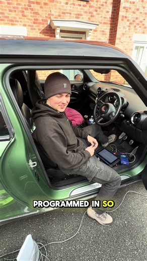 2016 Mini Cooper Paceman - spare dash key #smallbusiness #manchesterautolocksmith #autolocksmith