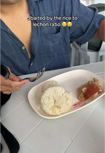 Discover Cebu's Lechon: A Filipino Food Delight