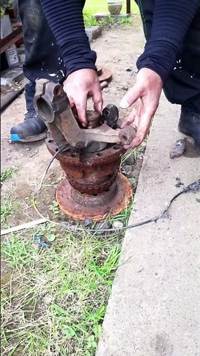 How to fix replace Toyota Aygo Noisy Wheel bearing ! #shorts