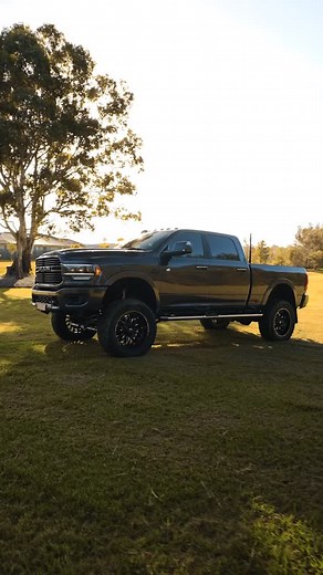 We do make fun of RAM’s but they go alright! Ram 2500 on 6” BDS / FOX FUEL 20” Rims & 37” Fuel Grippers | Pro 4x4 Australia | Facebook