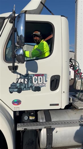 #fyp #cdlschool #cdlprogram #ClassA #GearUp #GearUpCDL #cdl #cdltraining