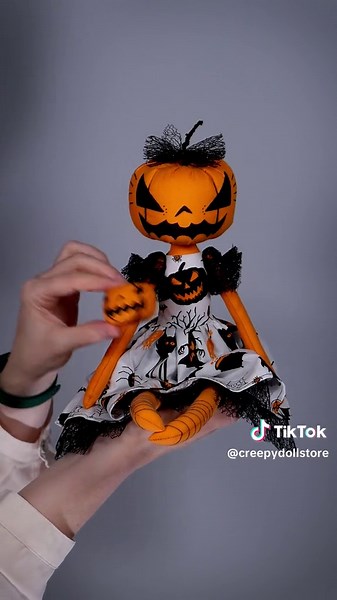 Pam & Peggy: Halloween Girl with Pumpkin Friend