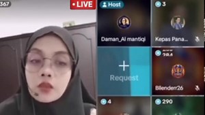 Debat islam vs kristen ( uni riva jawab tuntas pertanyaan para oten ) | Budi Garcia