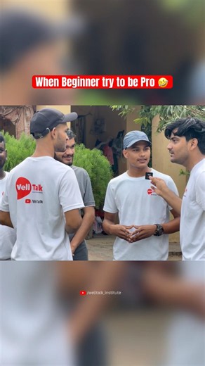 When beginner tires to be Pro 😀 #welltalk #spokenenglish #kaifsir #publicspeaking