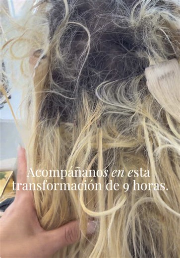 9 horas de paciencia, técnica y dedicación.✨ Esta transformación comenzó retirando cuidadosamente sus extensiones de grapas para poder darle a su cabello natural la atención que realmente merece. En procesos como este, cada paso cuenta, porque los resultados hermosos no ocurren por casualidad, son el resultado de tiempo, conocimiento y cuidado.💛 De principio a fin, se trató de respetar el cabello, confiar en el proceso y crear un resultado que se sienta tan bien como se ve. En Meninas Salon cre