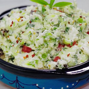 Last-Minute Mediterranean Feta Cheese Dip with fresh chopped veggies, herbs, and sun-dried tomatoes. This flavor-packed party dip is the first thing to go at my parties! Print Recipe: http://www.themediterraneandish.com/last-minute-mediterranean-feta-cheese-dip/ | The Mediterranean Dish