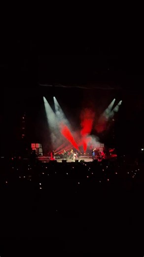 Bloodywood was amazing at the halestorm concert! definitely found a new favourite rock band #bloodywood #halestorm #rockingout #rockconcert #newband