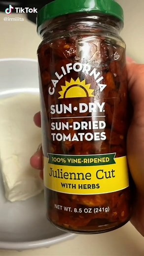 Delicious Sun Dried Tomato Cream Cheese Dip Recipe