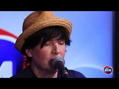 Sharleen Spiteri de Texas chante "Summer Son" dans les studios de RFM