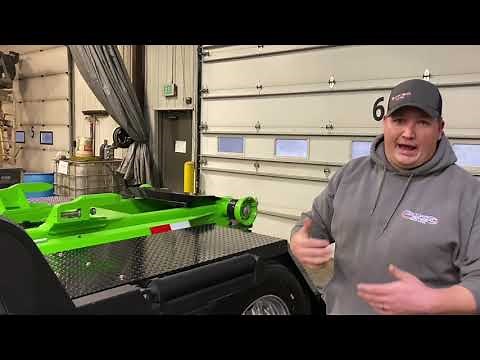 Overview Ultima series hooklift and customer build.