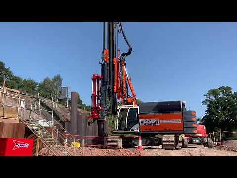 Fambo HR5000 5 tons impact piling hammer on RTG RG19T in Hook