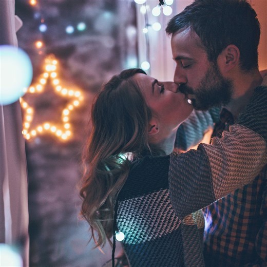 Richtig küssen: Diese Küsse lassen ihn garantiert dahinschmelzen!