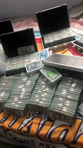 6.3K views · 721 reactions | money #viral #hustle #luxury #usa #rich #life #entrepreneurship #business #entrepreneur #viralpost #love #marketing #cash #wealth #fyp #inspiration #motivation #startup #bitcoin #success #millionaire #invest #money #instagood #goals #foryou #lifestyle | Billionaire Boy1 | Facebook