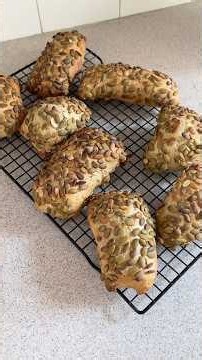 German Pumpkin Seed Bread Rolls #baking #germanbaking #recipe #backen #brötchen #brotliebe #bread