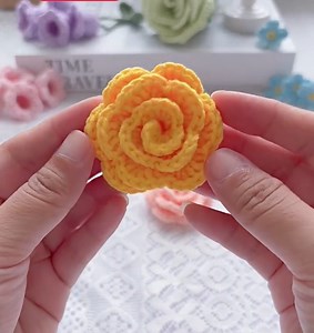 #Crochet #CrochetRose #CrochetFlower #EasyCrochet #CrochetForBeginners #CrochetTutorial #Handmade #DIYCrafts #YarnLover #CrochetAddict #CrochetDesign #CraftIdeas #CrochetArt #FlowerCrochet #CrochetLovers | Knot So Hard
