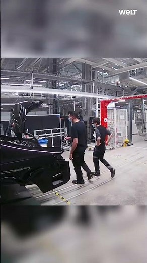 THE MAKING OF A MERCEDES BENZ S-CLASS: from paint to production line