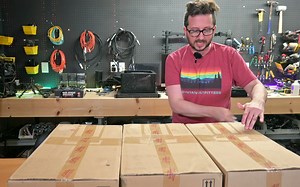 PB级TrueNas Scale系统的NAS安装和性能测试 BY Digital Spaceport