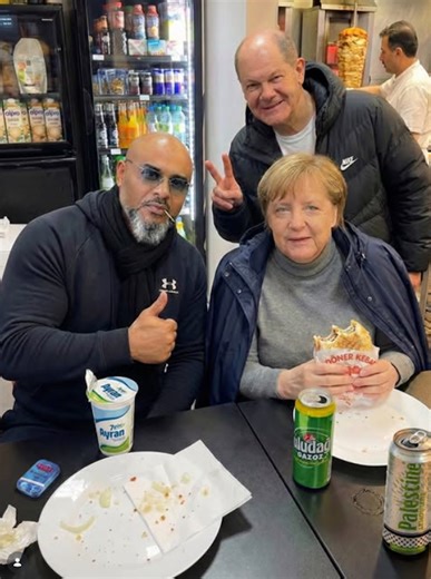 Gehen zwei Ex-Bundeskanzler mit einem Rapper Döner essen