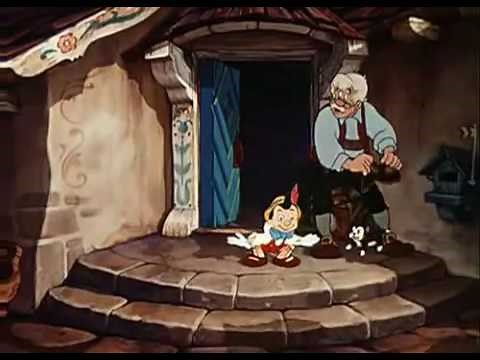 Disney Pinocchio Goes to School