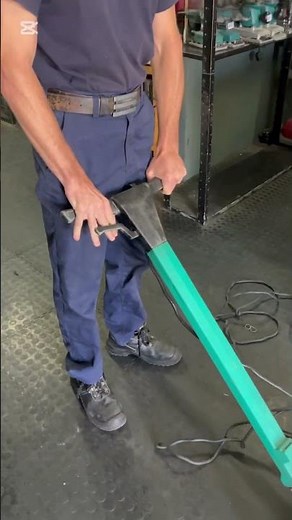 How To Use A Floor Polisher/Scrubber🧽