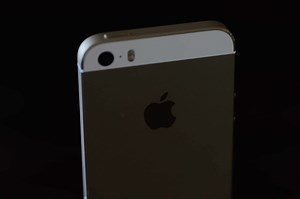 5 Things to Know About the iOS 12.5 Update