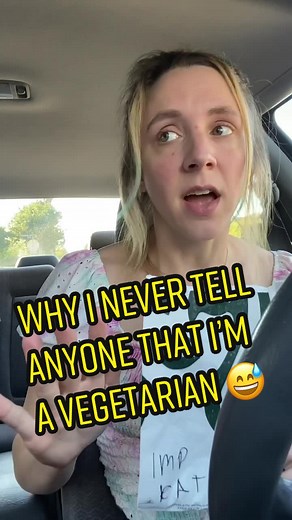 this is why I never tell anyone I’m a vegetarian... #vegetarian #comedy