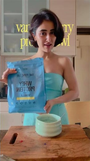 Pretty protein bowl you need to make on a scorching hot summer day! Made using The func. Lab Protein