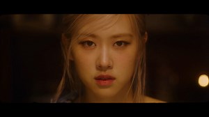 BLACKPINK ROSÉ Solo MV Teaser Screencaps (4K)