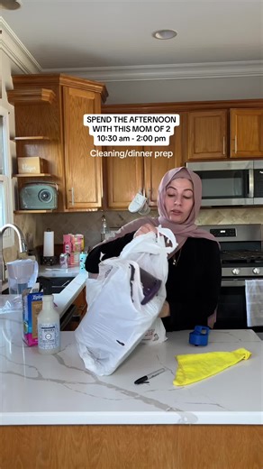 Afternoon Routine of a Muslim Mom: Cleaning and Dinner Prep