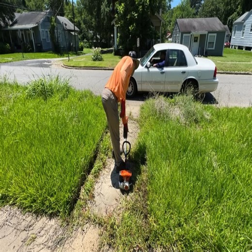 81K views · 220 reactions | CODE ENFORCEMENT SHOWED UP during my WORST YARD YET2 | Gardening Family | Facebook
