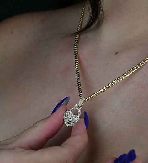 10K Solid Gold Diamond Heart Locket Pendant 0.83ctw