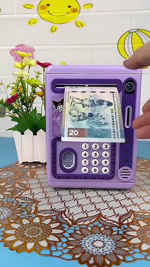 Kuromi vs Hello Kitty: The Ultimate Showdown