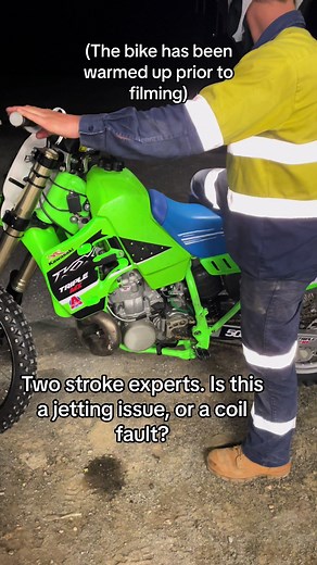 Cleaning a Kawasaki KX500 Carburetor | Two-Stroke Expert Diagnosis