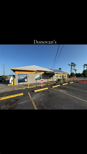 New Roof on Donovan’s in Panama City, Fl Open Cell Foam on the roof deck. #number1sprayfoamcompany #insulationpanamacity #workharder #takencareofbusiness #ipc