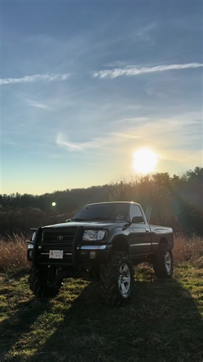 wore out yota #foryoupage #yota #tacoma #blondesdoitbetter #fyp | yota