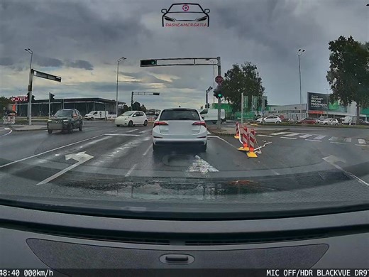 Ovaj video će vam pokazati koliko se vozači stvarno pridržavaju privremene ptometne regulacije! #dashcamcroatia #dashcam #blackvue #caughtonblackvue | Dashcam Croatia