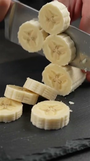 Frozen banana snack recipe#asmr #asmrsounds #asmrvideo #recipe #snacks #banana #quickrecipe #nutella