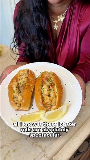 Wow! Connecticut Lobster Rolls are Legendary, #recipe #lobsterroll #lobster