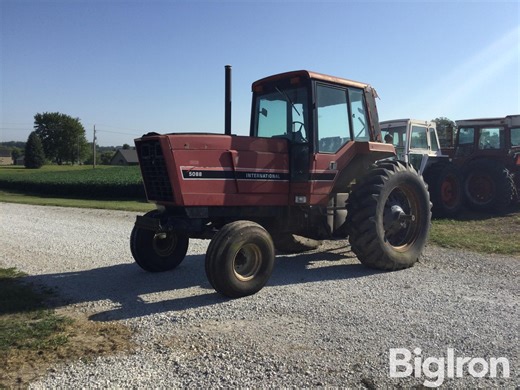 1983 International 5088 2WD Tractor | Agriculture