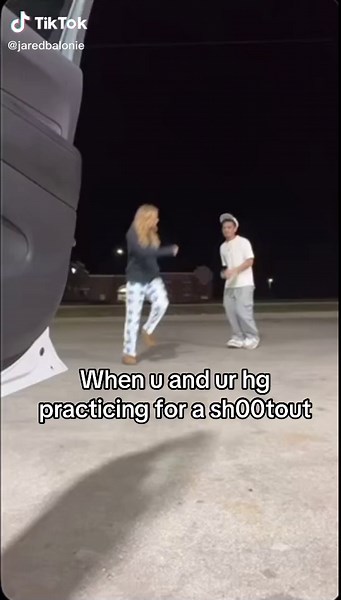 Lets pretend it’s synced with the audio 🧍🏽‍♂️🌚 @🕷️ #hg #pov #fyp #foryoupage #fypシ