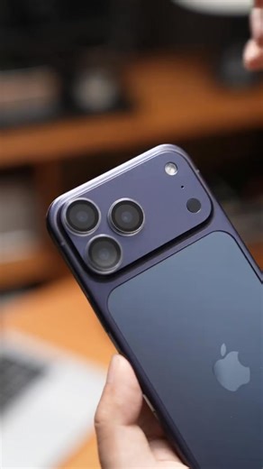 Your iPhone17 Pro should use a non-standard screen protector! Learn more: https://bit.ly/3KTHav4 #esrtech #screenprotector #esrscreenprotector #iphonescreenprotector #esriphonecase | ESRTech