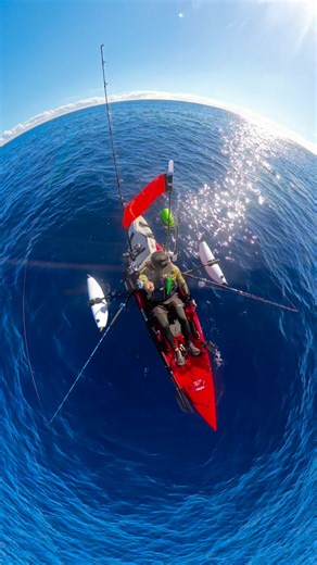 Makai Impressions on Instagram: "Kayak fishing for pelagics in Hawaii! I was fortunate to get my first Ono (Wahoo) and first Shibi (Yellowfin Tuna)! Action packed day of fishing plus gyotaku fish printing and an epic catch and cook! #makaiimpressions #sakanasyndicate #kayakfishing"