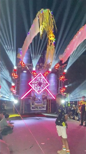 Sound horeg brt audio 8 sub parathel x kawulo wargo 52 karnaval wonorejo